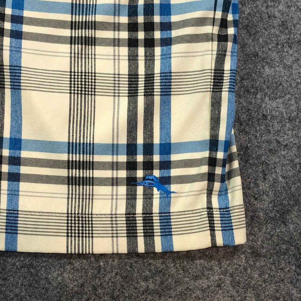 Tommy Bahama Mens Shorts 36x10 Blue Gray Off-White Plaid Stretch Nylon - Picture 6 of 13